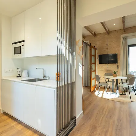 Encantador A Un Paso De La Catedral Apartamento